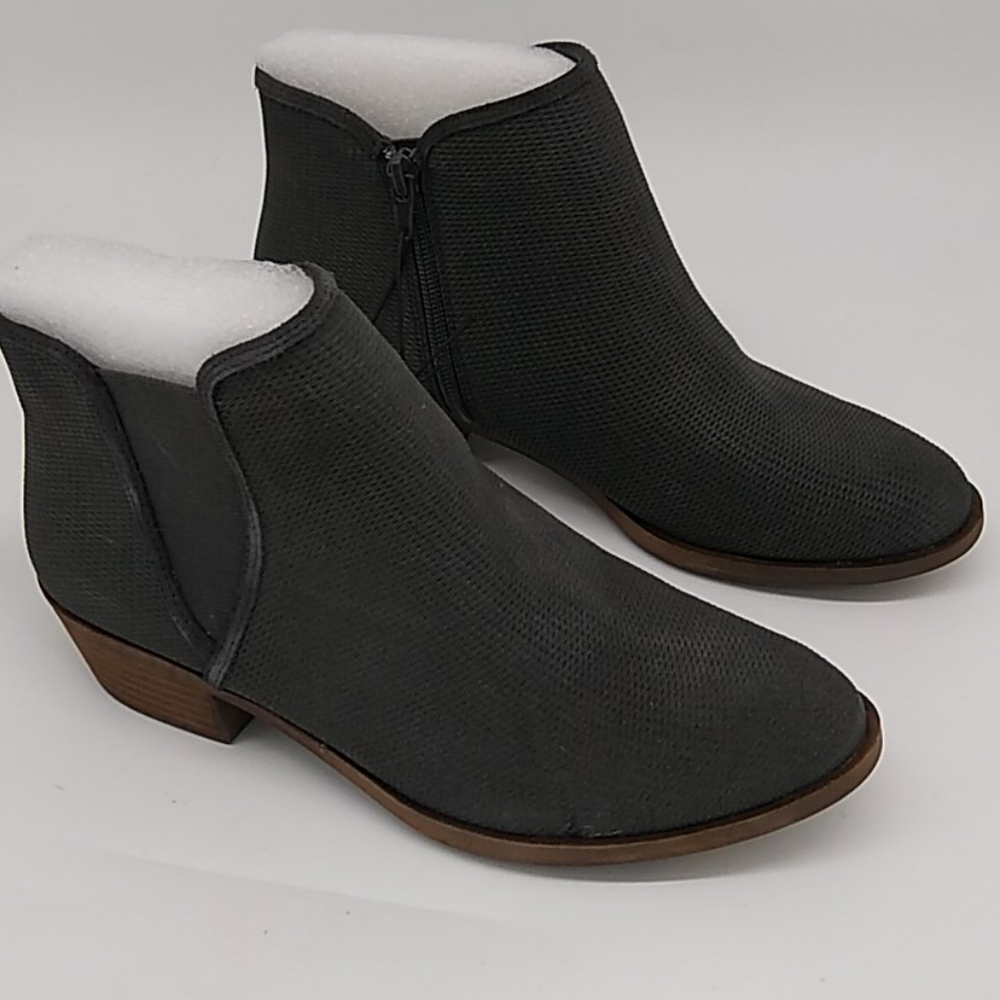 Kensie Gerona Boot Dark Grey size 8.5